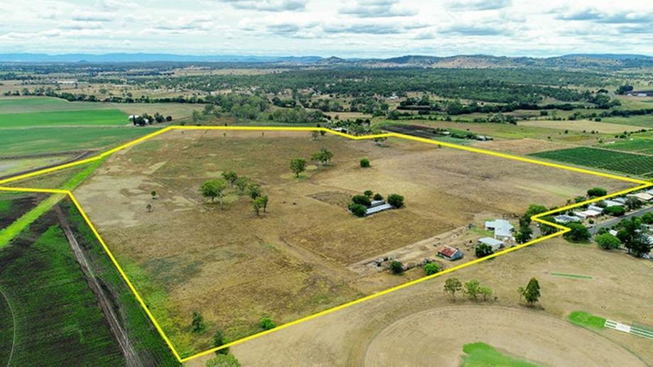 18 Burnham Street Forest Hill QLD 4342