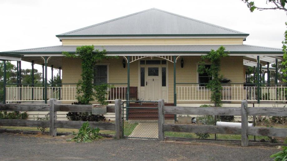 810 Peak School Road Lara VIC 