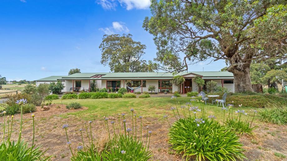 107 Commercial Road Heyfield VIC 3858