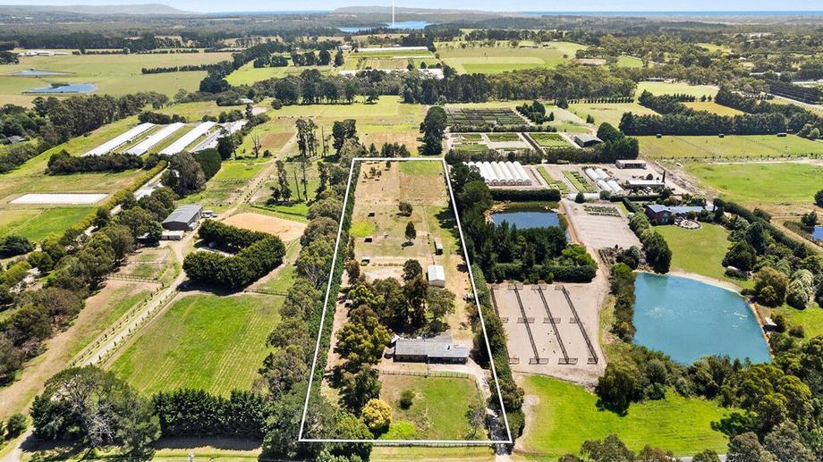 142 Coolart Road Tuerong VIC 3915