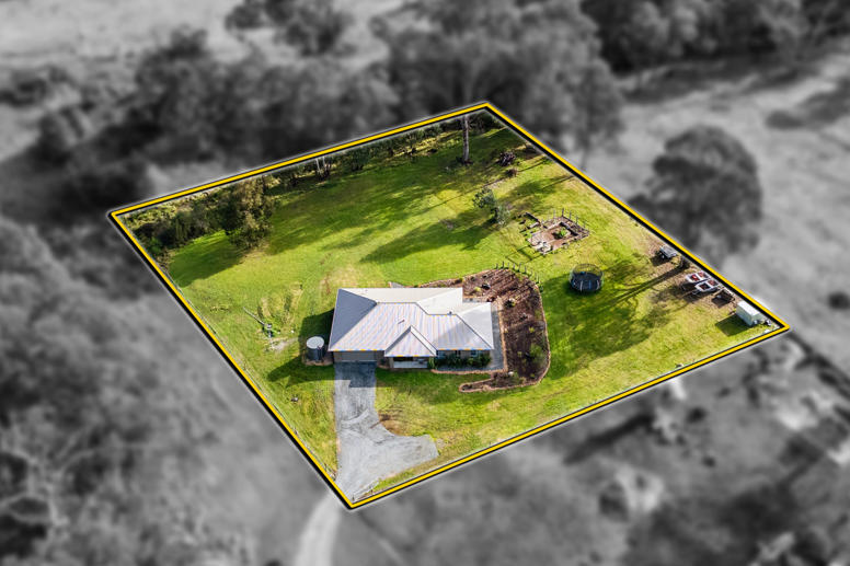 19 Wandin Way Nowa Nowa VIC 3887