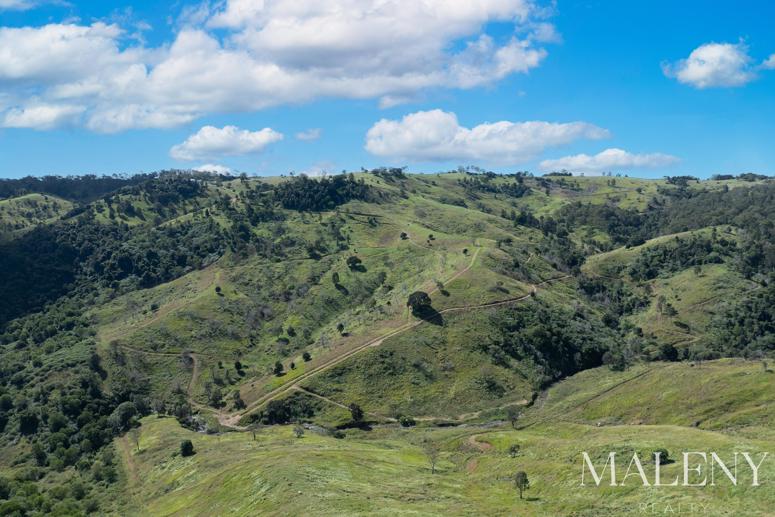 43 Woods Road Mount Mee QLD 4521