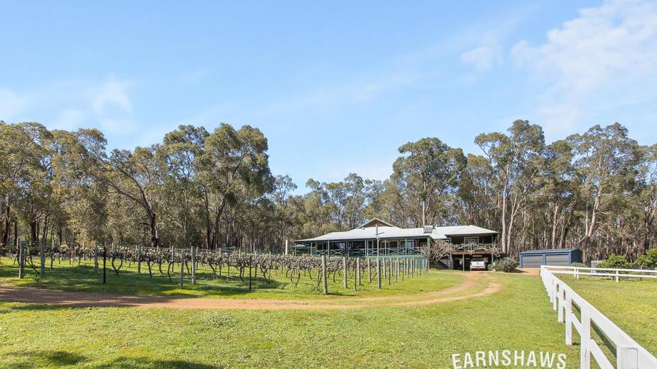 195 Thornbill Place Mahogany Creek WA 6072