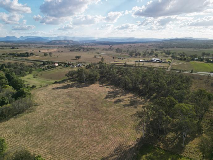 4987 Cunningham Highway Warrill View QLD 4307