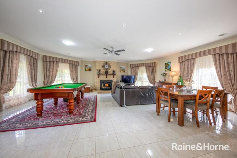 13 Kumbari Court New Gisborne VIC 3438
