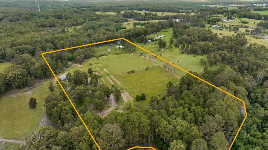 88 Parma Road Falls Creek NSW 2540