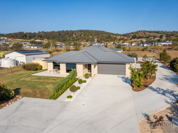 8 Hakea Court Plainland QLD 4341