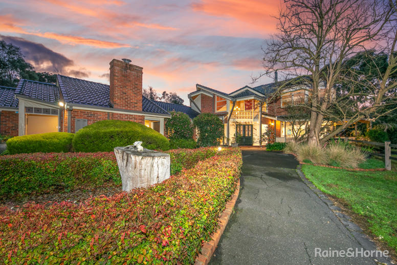 15 The Glade Sunbury Sunbury VIC 3429