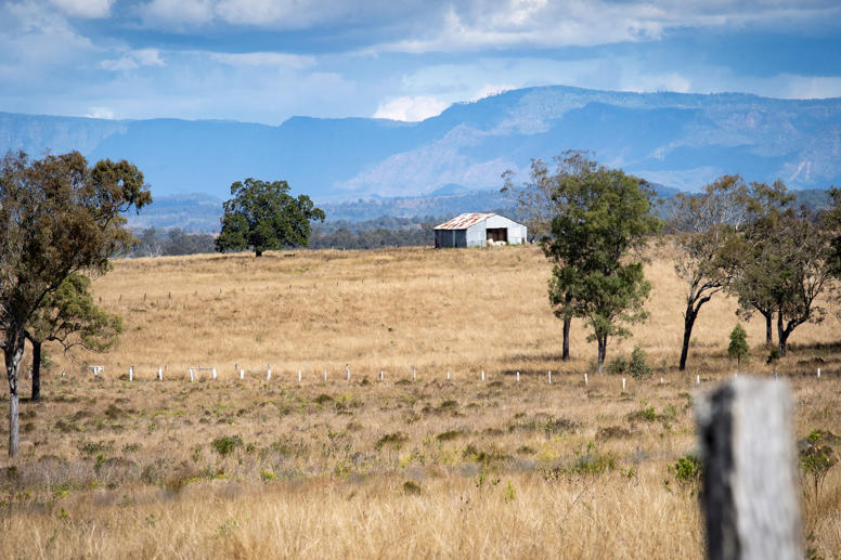 16 Sealeys Road Harrisville QLD 4307