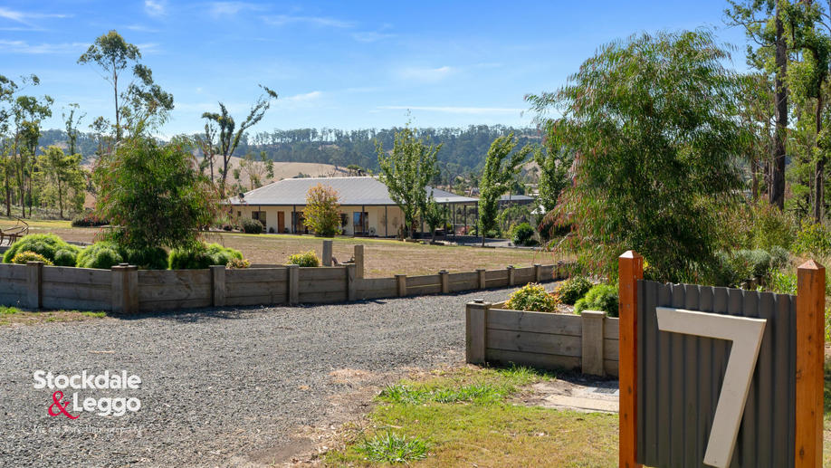 7 Wanke Road Mirboo North VIC 3871