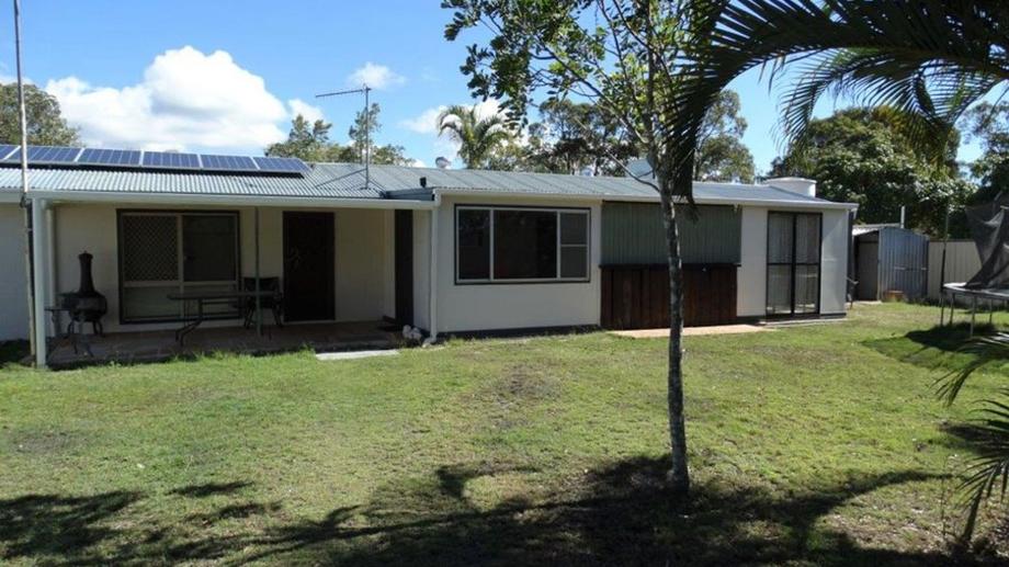 205 Lindy Drive Rules Beach QLD 4674