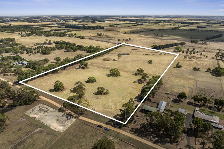 44  Thompson Road Gherang VIC 3240