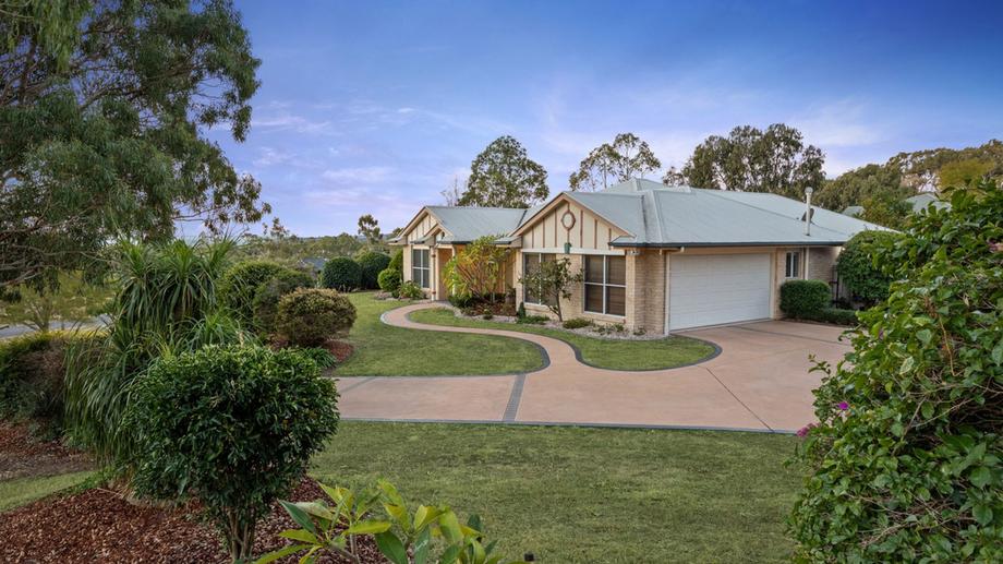 1 Christine Court Cotswold Hills QLD 4350