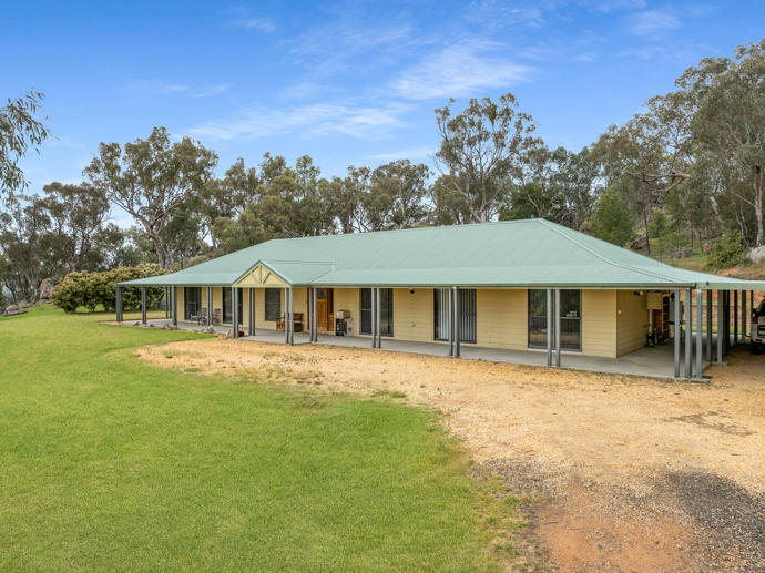 39 Nalah Park Place Woodstock NSW 2793