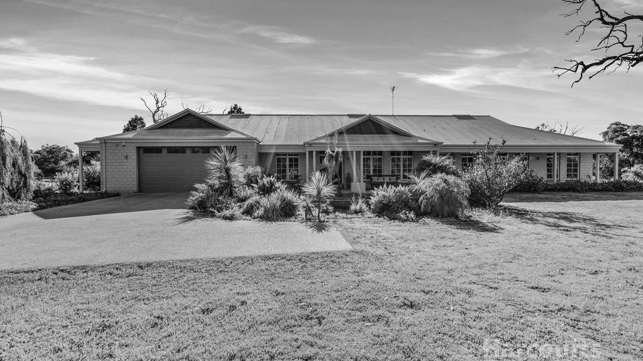 28A Watson Drive Barragup WA 6209