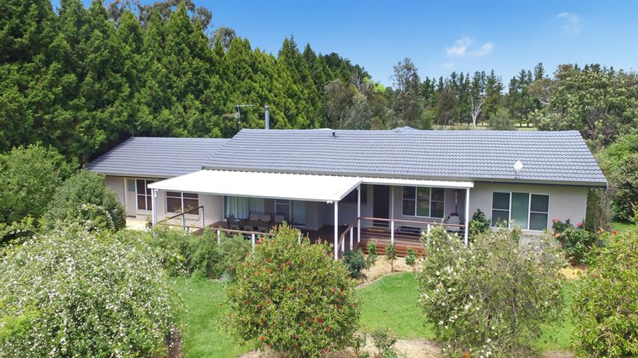 40 Jacksons Road Armidale NSW 2350