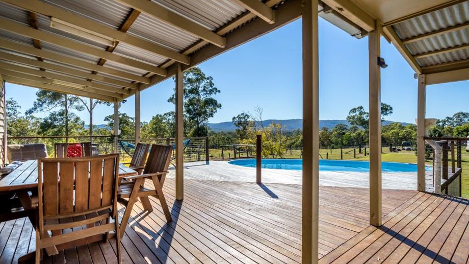 51 Riley Road Traveston QLD 