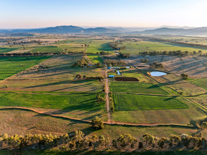 316 Newmans Lane Tamworth NSW 2340
