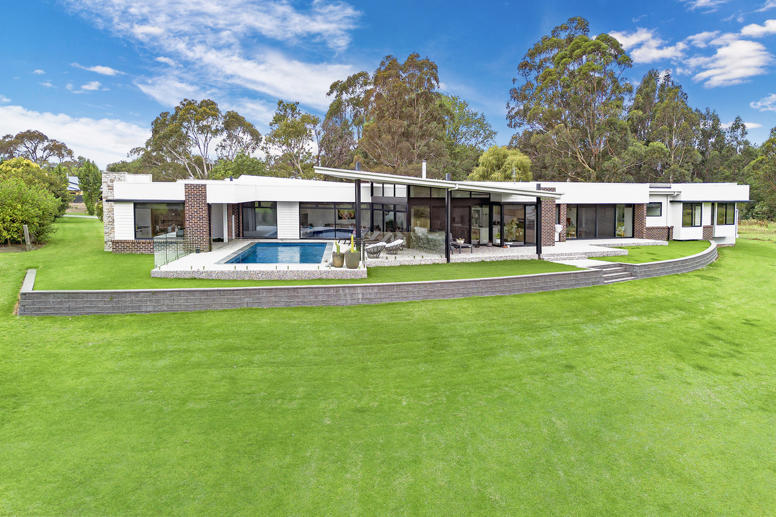 21B McKenzie Street Lucknow VIC 3875