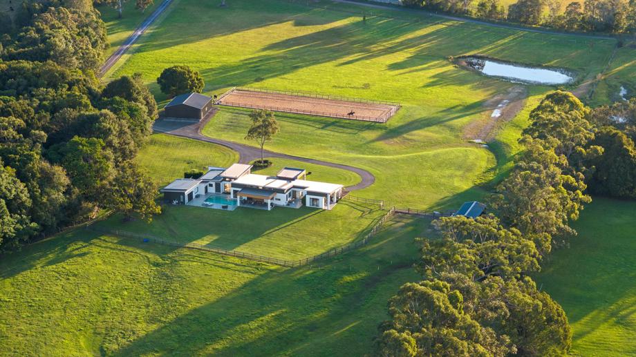 23 Echidna Lane Lake Macdonald QLD 4563