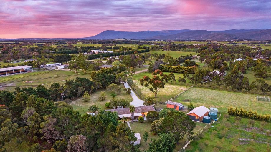 129 Peters Road Gisborne VIC 3437