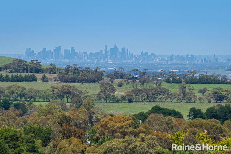 120 Black Hill Road Gisborne South VIC 3437