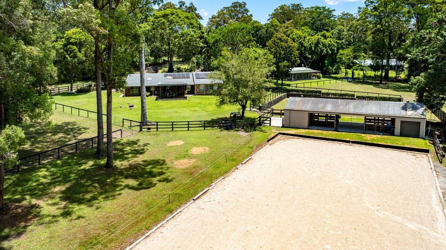  296 Connection Road Glenview QLD 4553