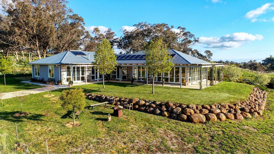 'Bunyarra  Bunyarra Lane Orange NSW 2800