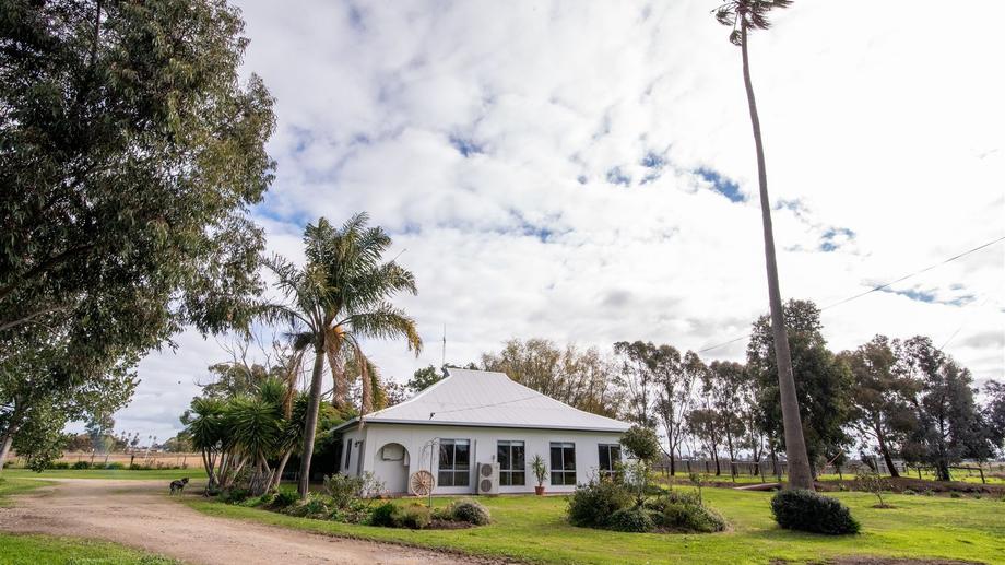 53 Weller Road Lancaster VIC 3620