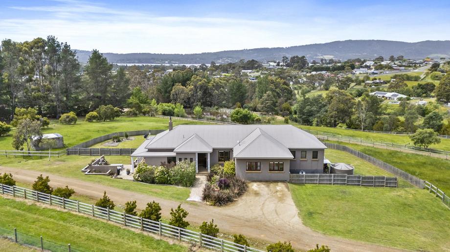 19 Rollins Road Margate TAS 7054