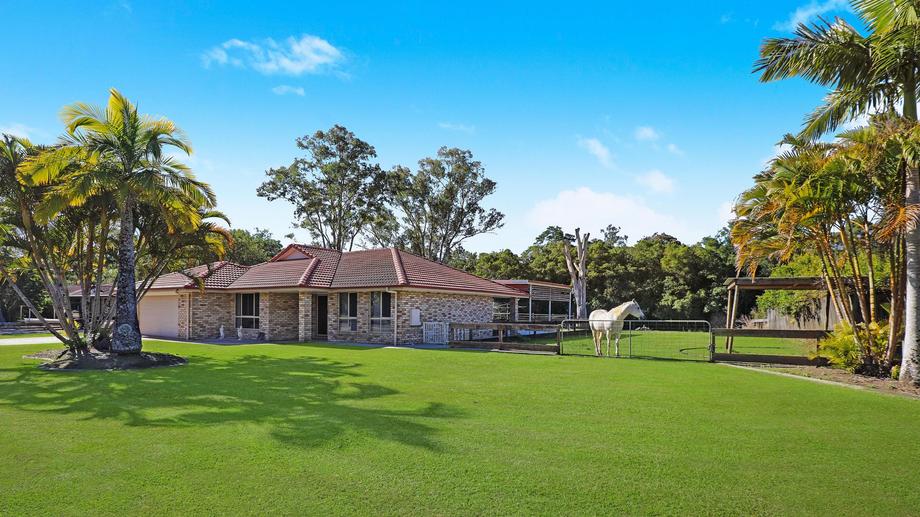 14 Sugar Gum Drive Mooloolah Valley QLD 4553