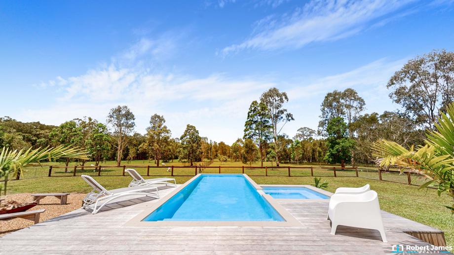 48 Boronia Road Cootharaba QLD 4565