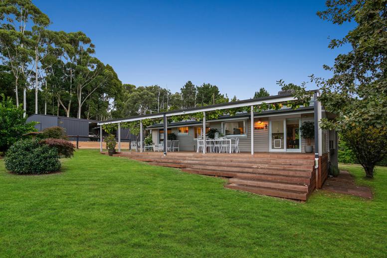 45 Lewis Road Wandin North VIC 3139