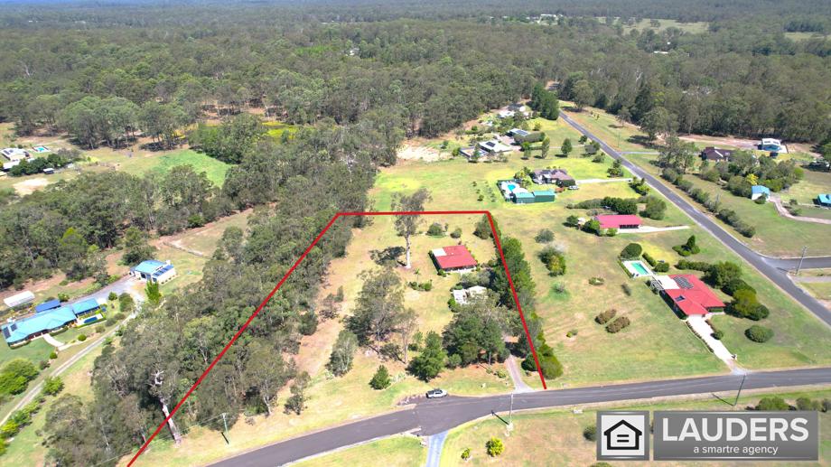18 Mullalone Place Pampoolah NSW 2430