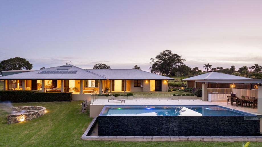 44 Glenhurst Street Pinjarra Hills QLD 4069