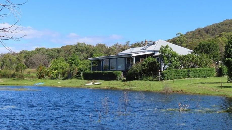 1383 Eukey Road Ballandean QLD 4382