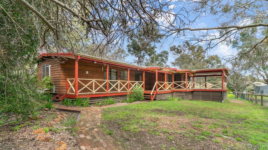 1105 Dartnall Road Parkerville WA 6081