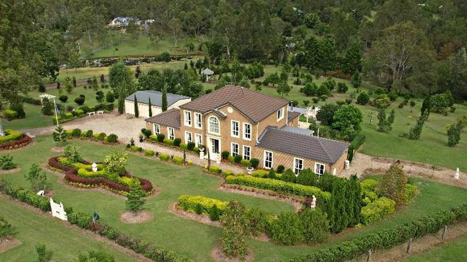 4 Riverine Court Samford Valley QLD 