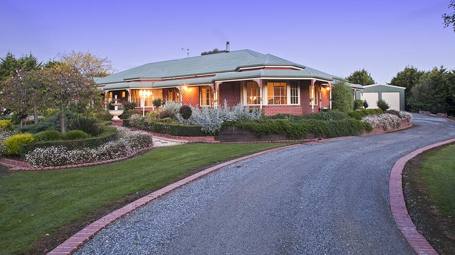 50 RYAN ROAD Pakenham VIC 