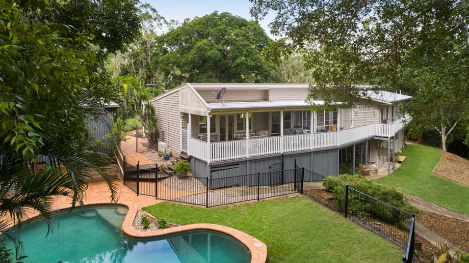 30 Rafting Ground Road Brookfield QLD 4069