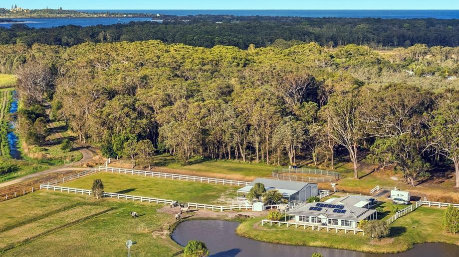 154 Danns Lane Keith Hall NSW 2478