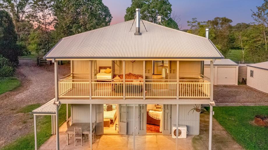 42 Jubilee Road Carters Ridge QLD 4563