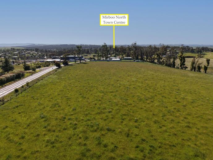 2/3235 Strzelecki Highway Mirboo North VIC 3871