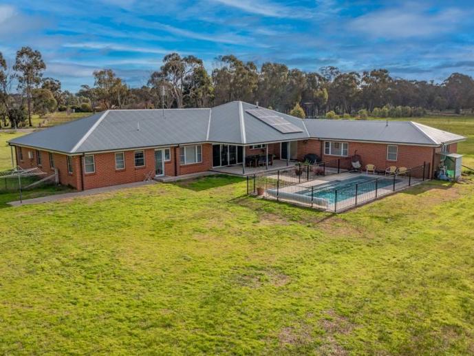 144 Kealy Road Benalla VIC 3672