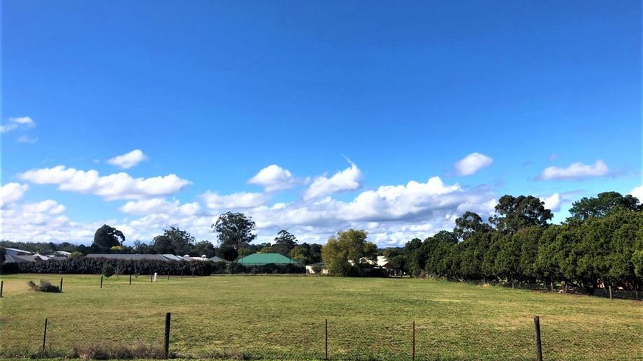 12 Stanley Parade Highfields QLD 4352