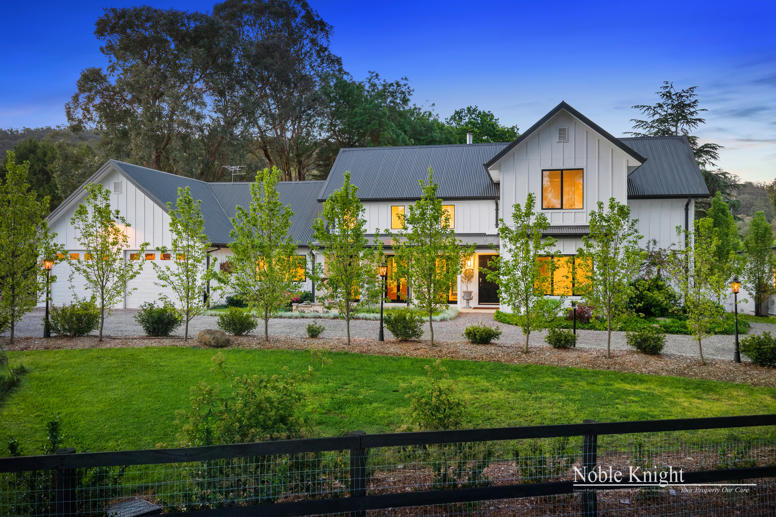 102 Glenview Road Yarra Glen VIC 3775