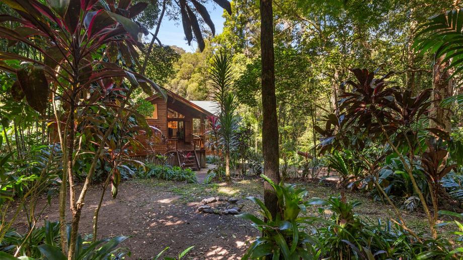6 Fallon Close Kuranda QLD 4881