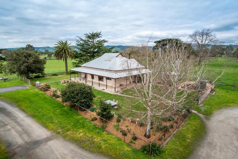 290 Darnum-Allambee Road Cloverlea VIC 3822