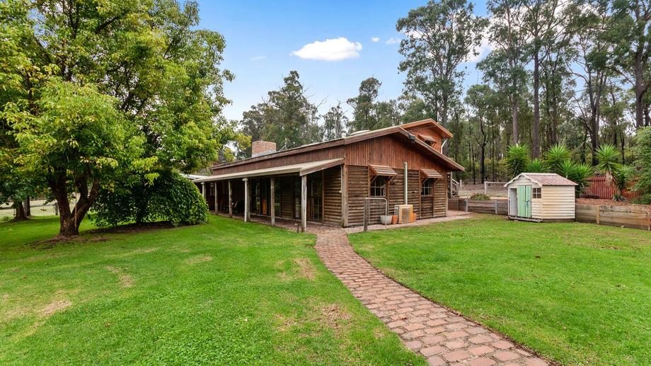 114 Johnson Lane Seaton VIC 3858