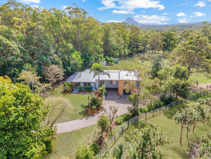40 Ferguson Road Pomona QLD 4568